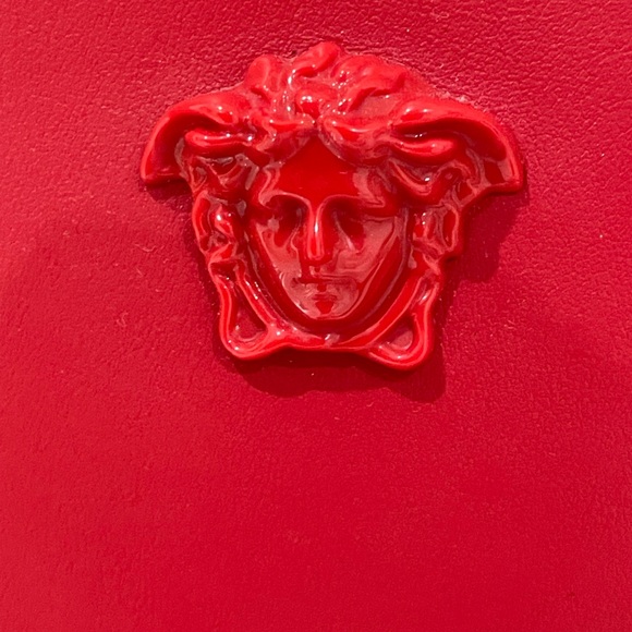VERSACE RED Leather Wristlet/Crossbody Bag With 2 Removable Straps! New With Tag - Picture 14 of 14